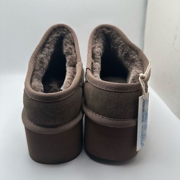 CUSHIONAIRE Women's Genuine Suede Cozy Mule Platform +Memory Foam 9 TAUPE - Picture 4 of 7